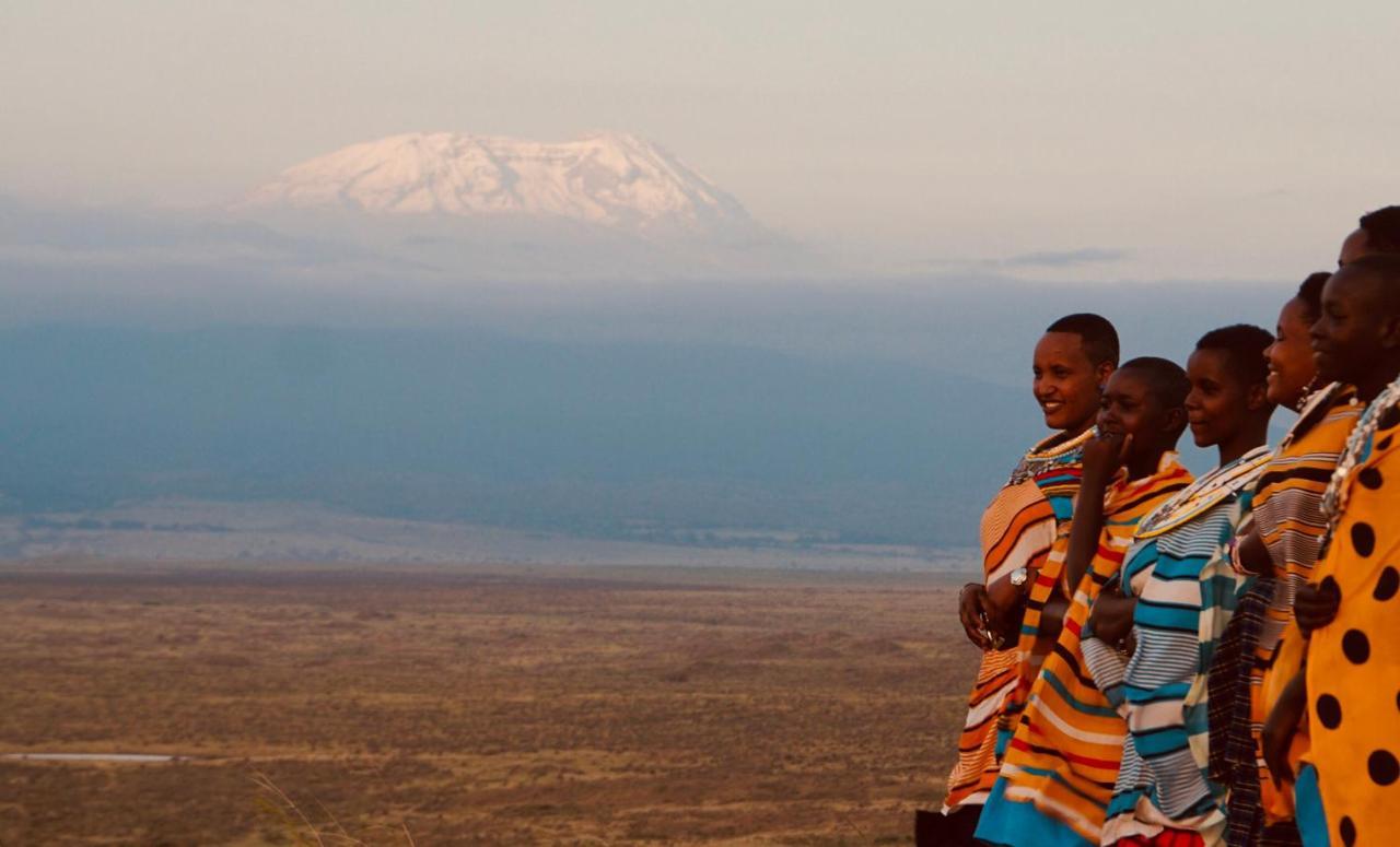 Osiligilai Maasai Lodge Sanya Juu ภายนอก รูปภาพ