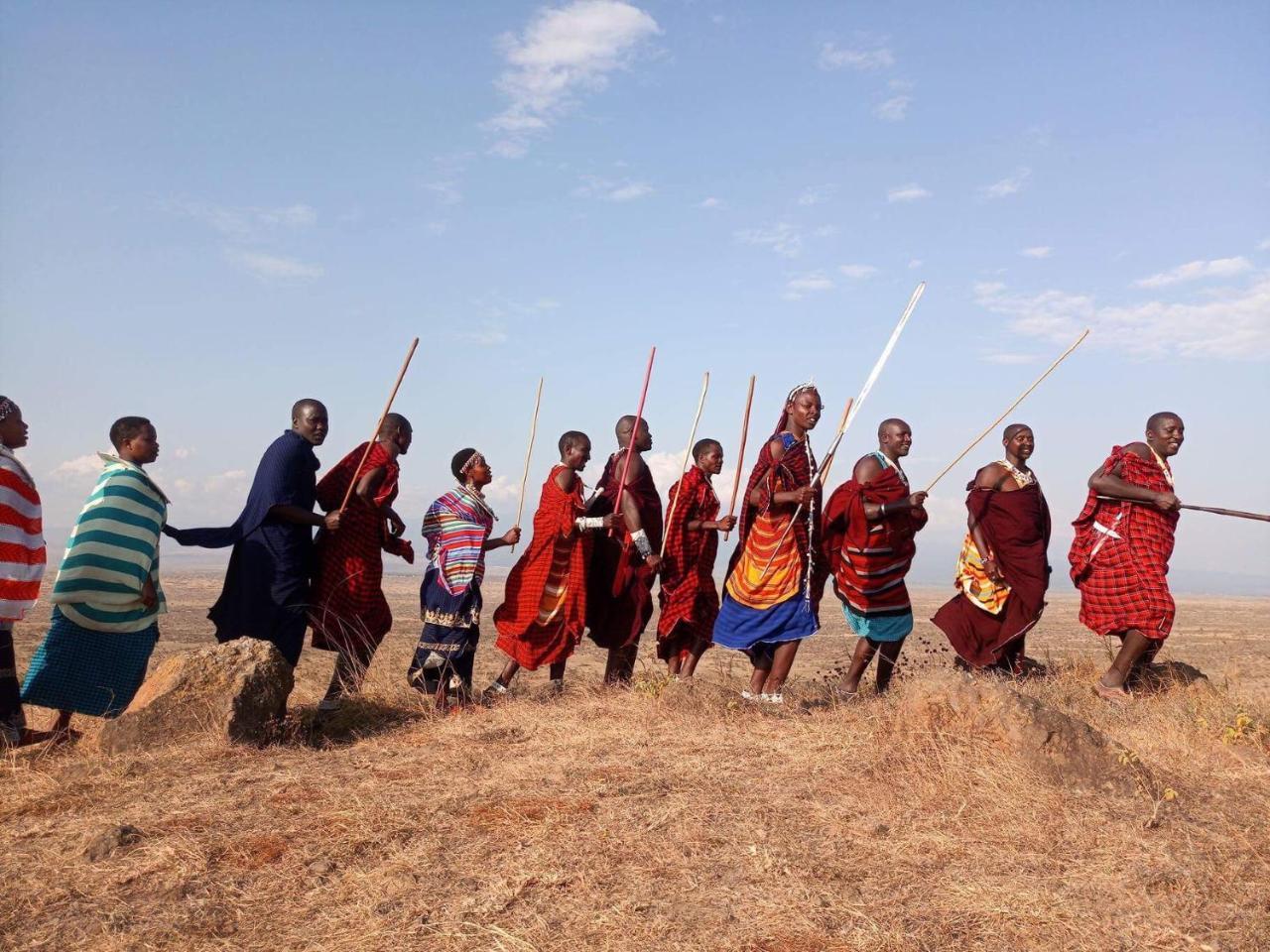Osiligilai Maasai Lodge Sanya Juu ภายนอก รูปภาพ