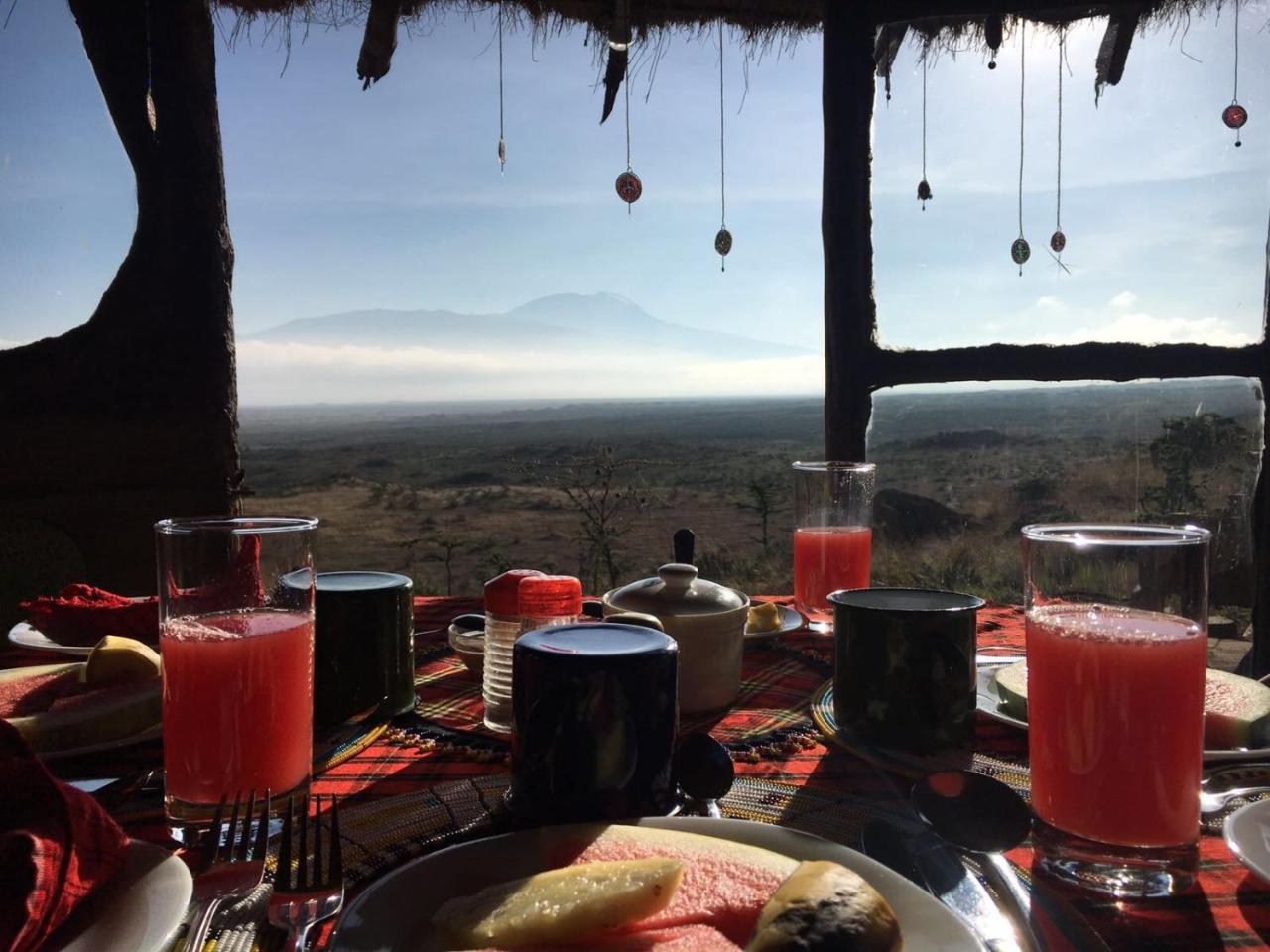 Osiligilai Maasai Lodge Sanya Juu ภายนอก รูปภาพ
