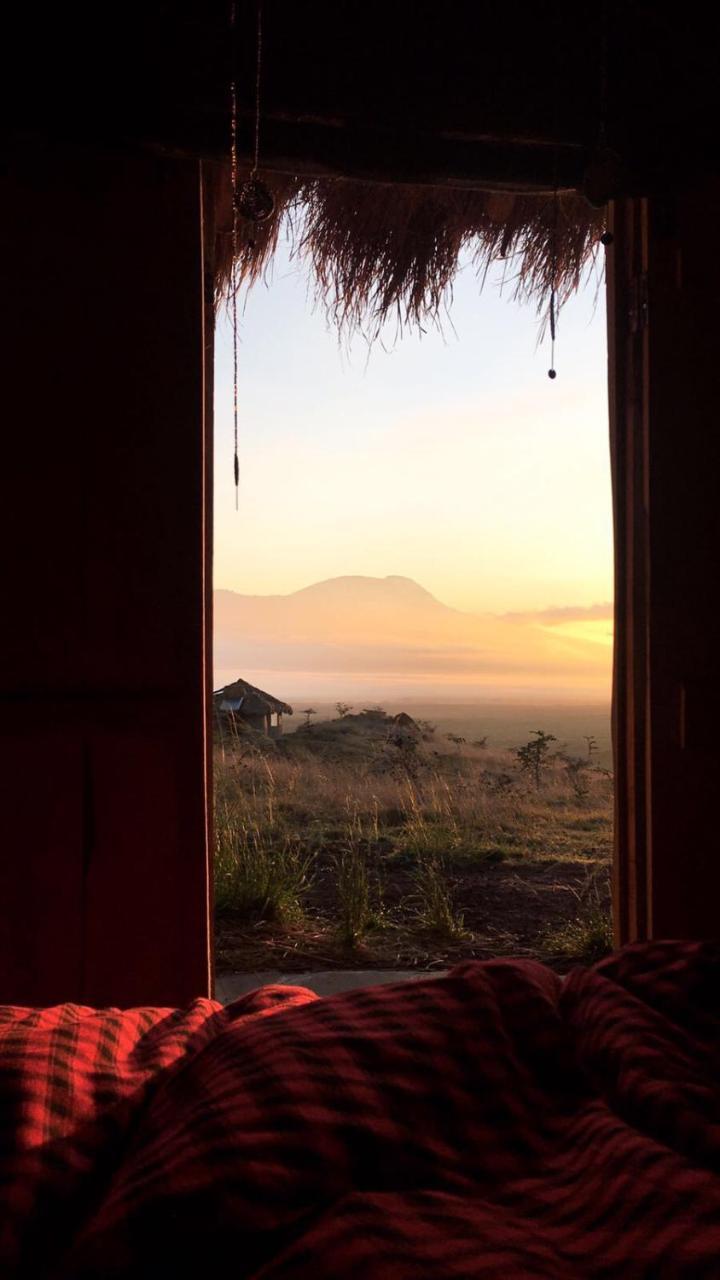 Osiligilai Maasai Lodge Sanya Juu ภายนอก รูปภาพ